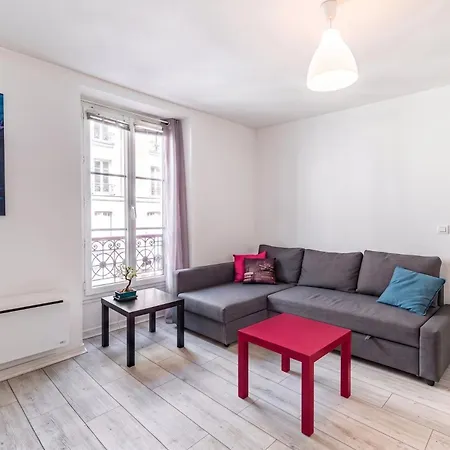 Appartamento Guestready - Charming Canal St-martin Retreat Parigi